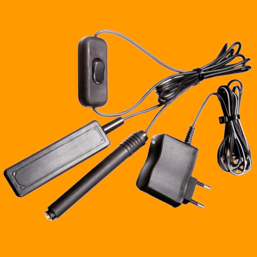 FLASHLIGHT portable light